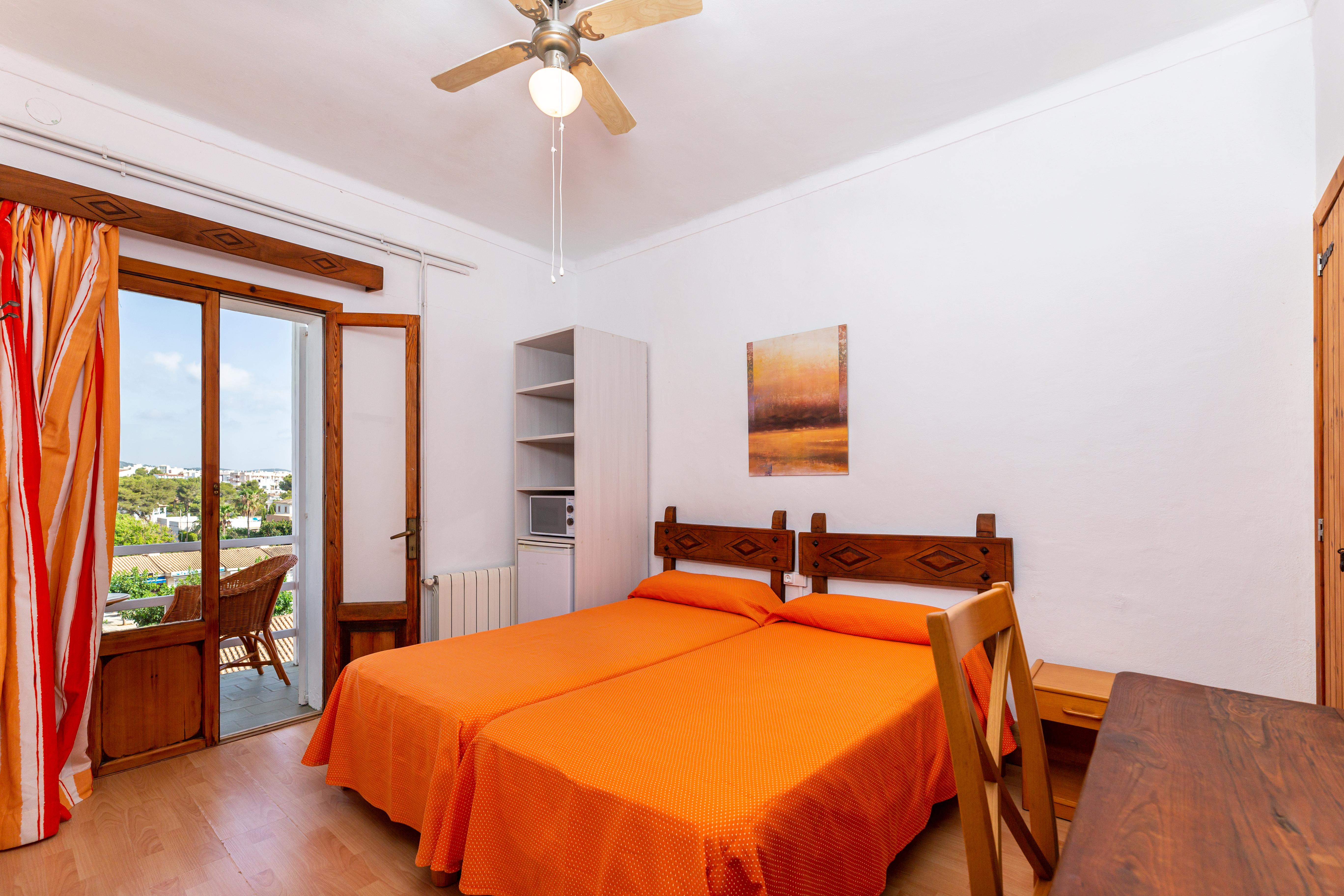Hostal Residencia San Francisco Portocolom  Εξωτερικό φωτογραφία