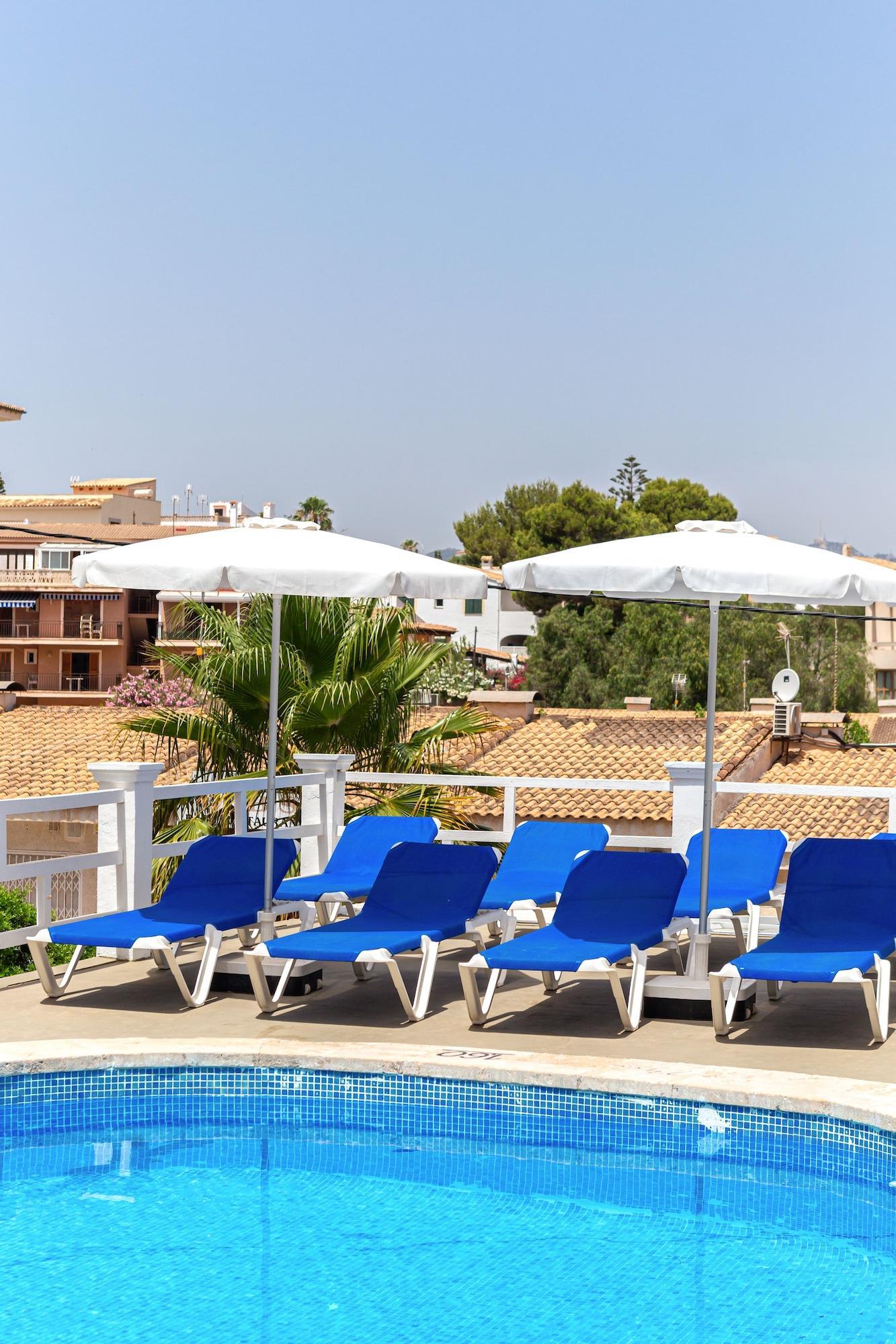 Hostal Residencia San Francisco Portocolom  Εξωτερικό φωτογραφία