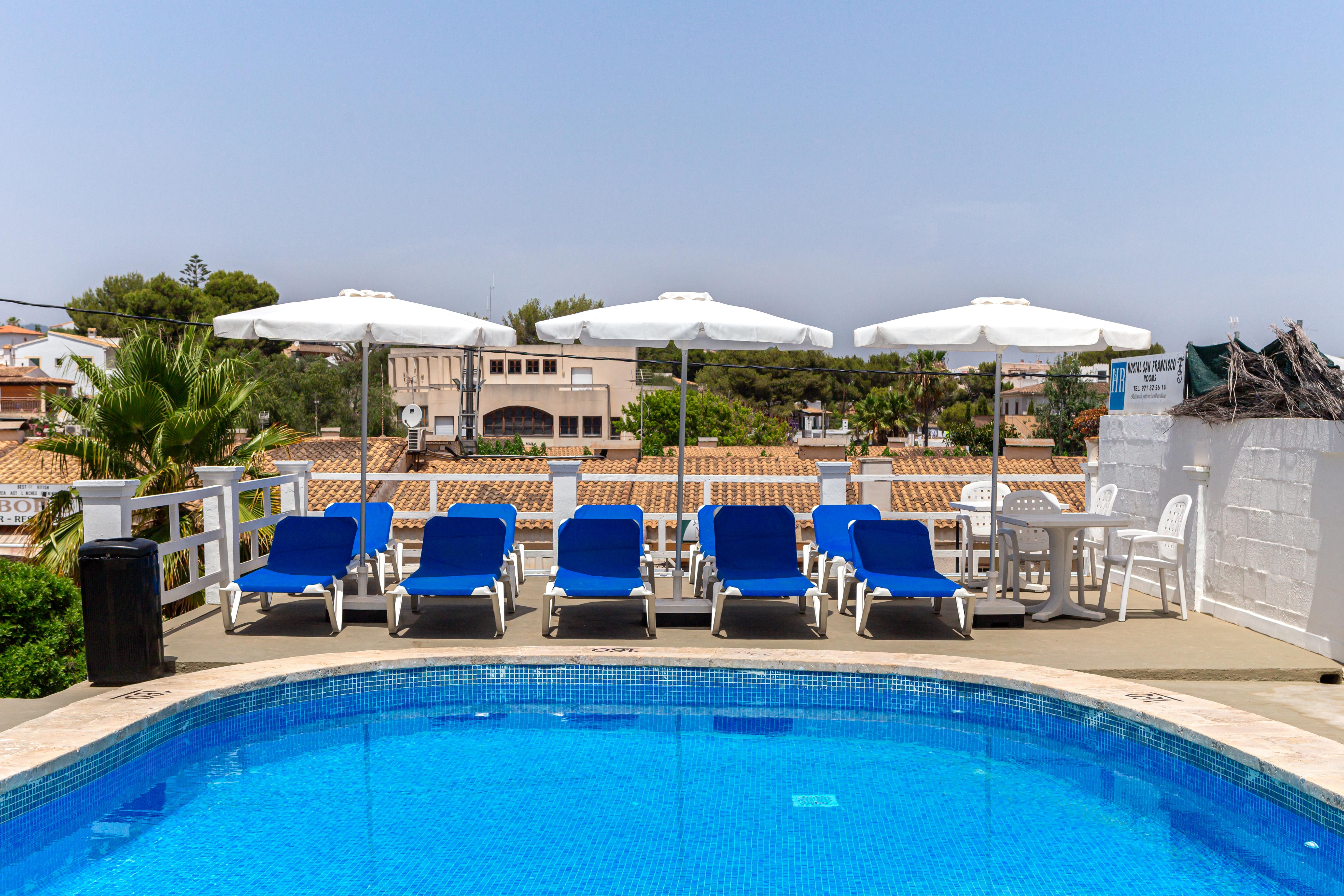 Hostal Residencia San Francisco Portocolom  Εξωτερικό φωτογραφία